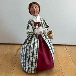 Byers Choice Williamsburg Christmas Caroler